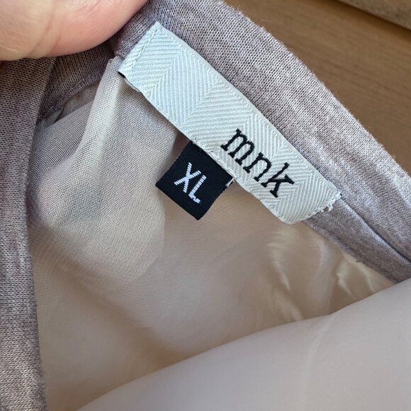 Womens XL MNK Lace Sleeve Top With Bull Skull Floral Design Beige & Cream Sheer - Picture 2 of 9